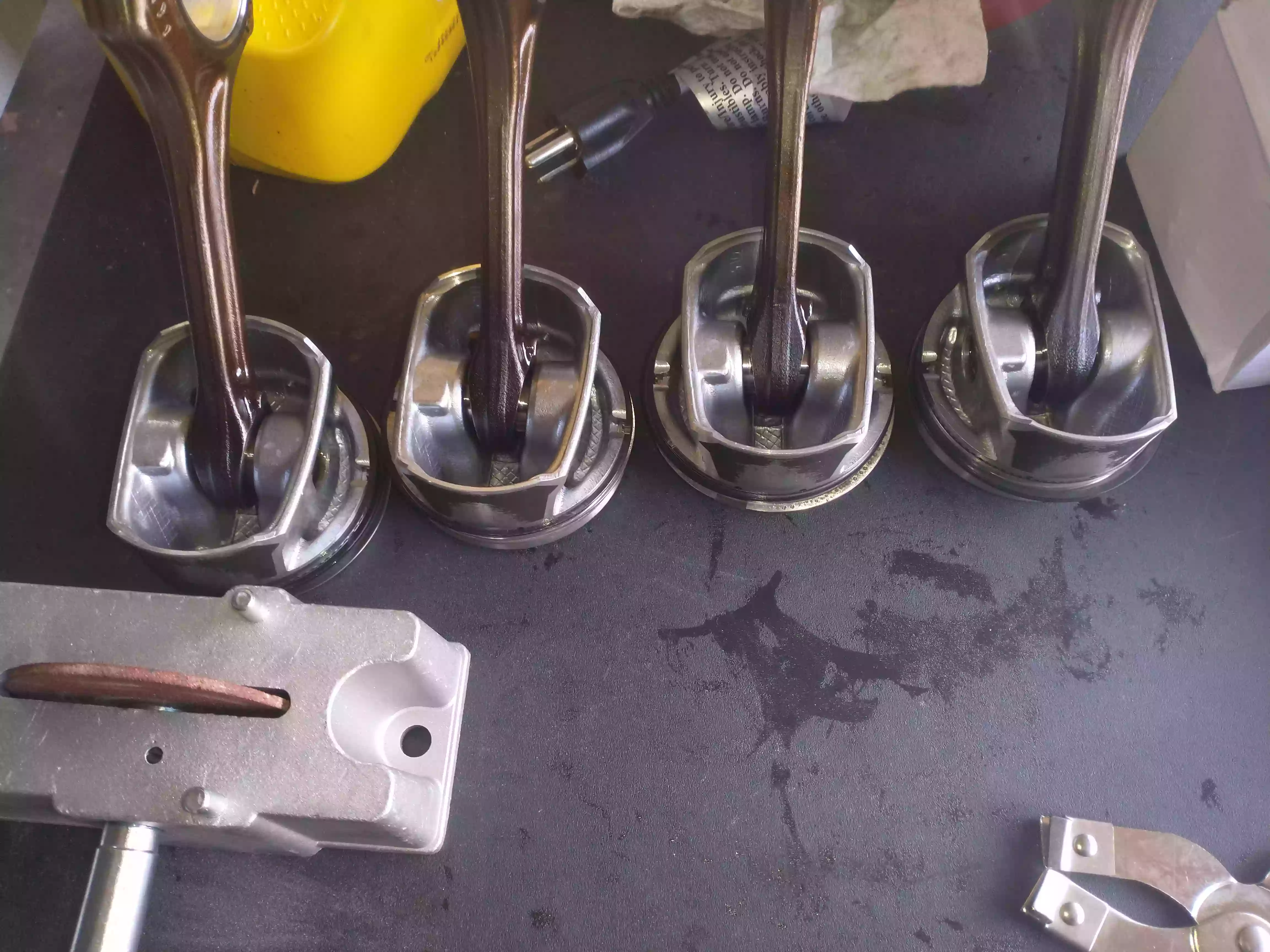 BMW N12 Engine Pistons